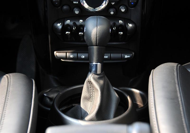 MINI MINI COUNTRYMAN 2011款 1.6L COOPER EXCITEMENT