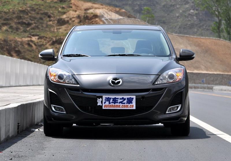 马自达(进口) 马自达3(进口) 2010款 两厢 2.0手动豪华型