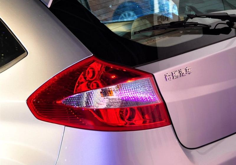 奇瑞汽车 风云2 2010款 1.5 两厢 实力型