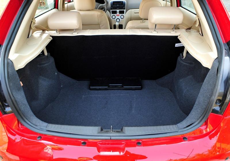 奇瑞汽车 风云2 2010款 1.5 两厢 豪华型