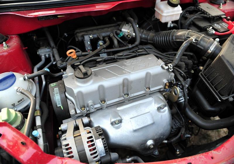 奇瑞汽车 风云2 2010款 1.5 两厢 豪华型