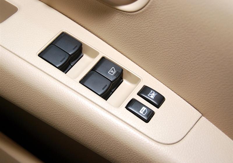东风日产 骊威 2010款 劲悦版1.6GT AT炫能型