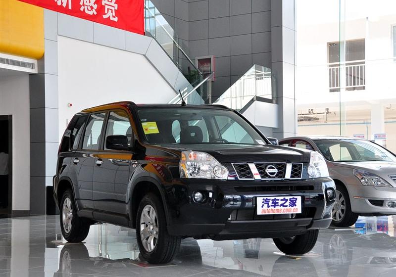 东风日产 奇骏 2010款 2.0L XE 舒适版 MT 4WD