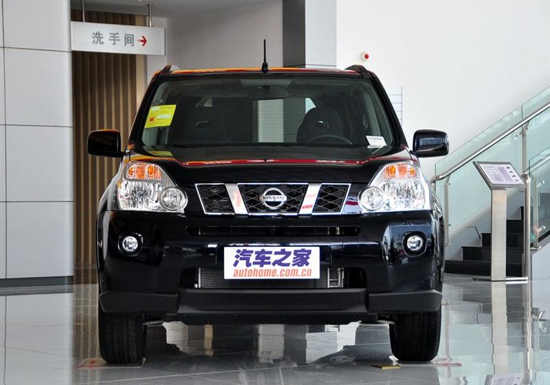 东风日产 奇骏 2010款 2.0L XE 舒适版 MT 4WD