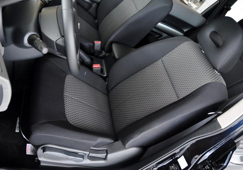 东风日产 奇骏 2010款 2.0L XE 舒适版 MT 4WD