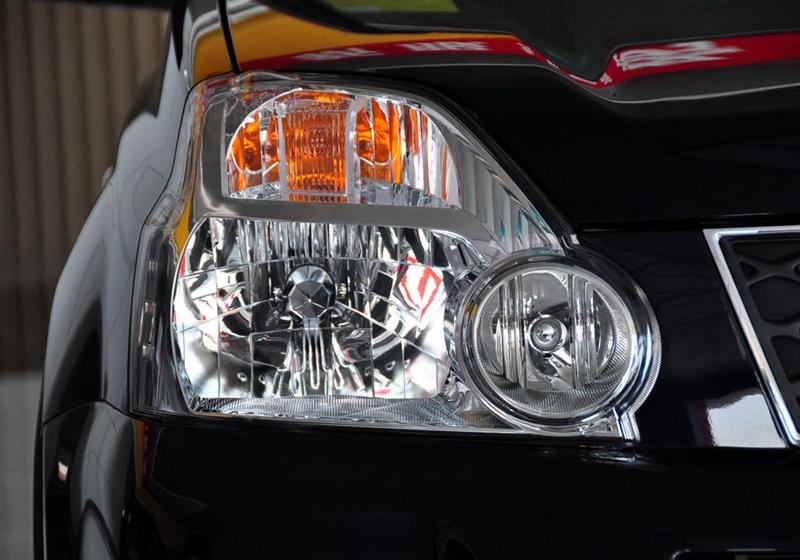 东风日产 奇骏 2010款 2.0L XE 舒适版 MT 4WD