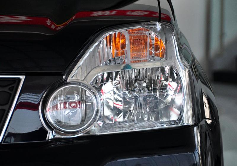 东风日产 奇骏 2010款 2.0L XE 舒适版 MT 4WD