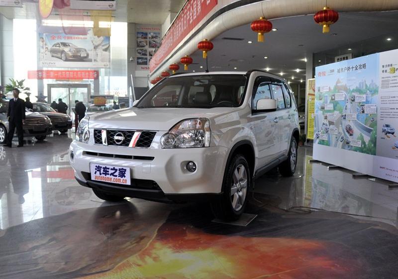 东风日产 奇骏 2010款 2.5L XL 豪华版 CVT 4WD