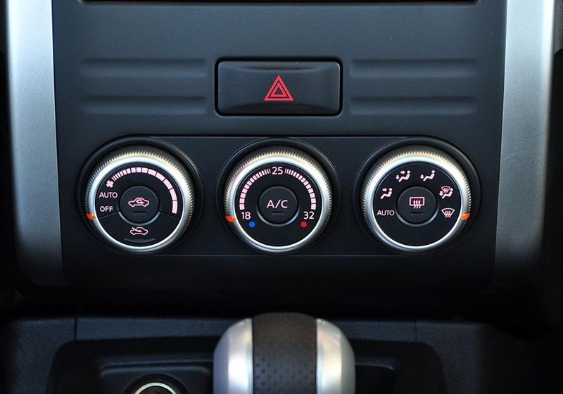 东风日产 奇骏 2010款 2.5L XV 至尊版 CVT 4WD