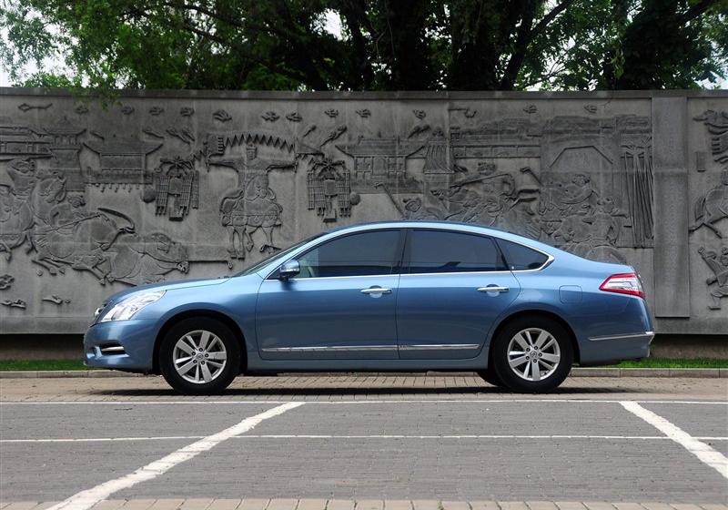 东风日产 天籁 2011款 2.0L XL 舒适版