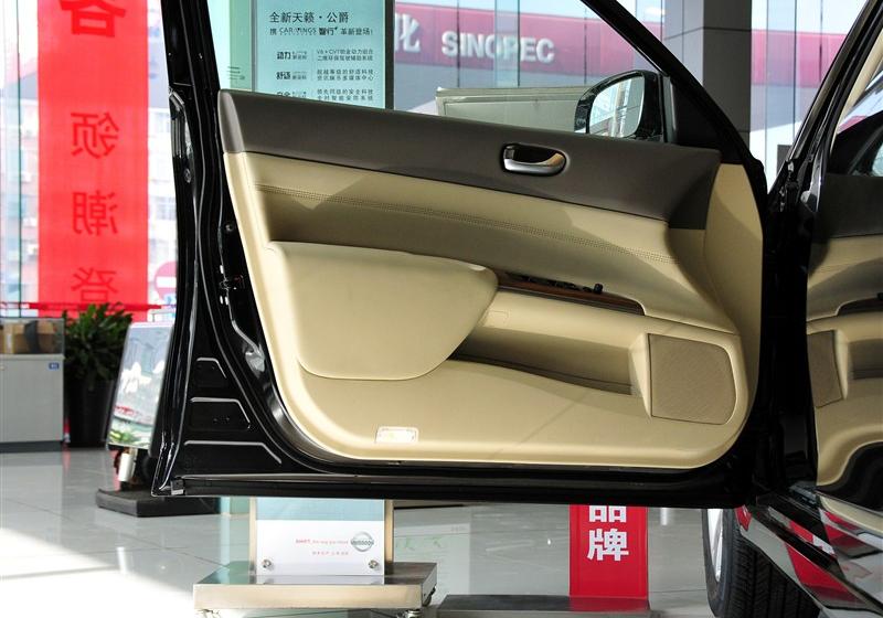 东风日产 天籁 2011款 2.0L XL荣耀版