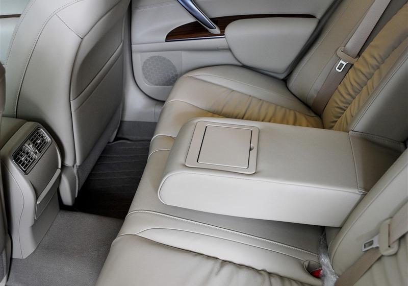东风日产 天籁 2011款 2.0L XL荣耀版