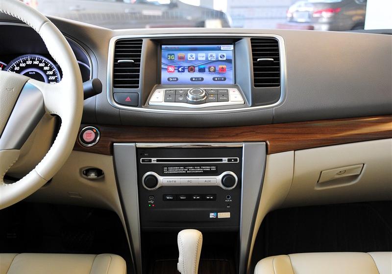 东风日产 天籁 2011款 2.0L XL荣耀版
