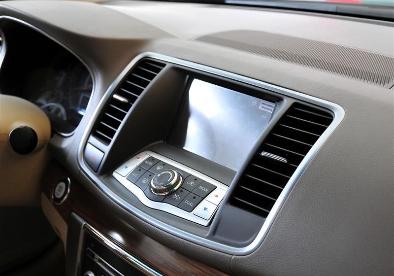 东风日产 天籁 2011款 2.0L XL荣耀版