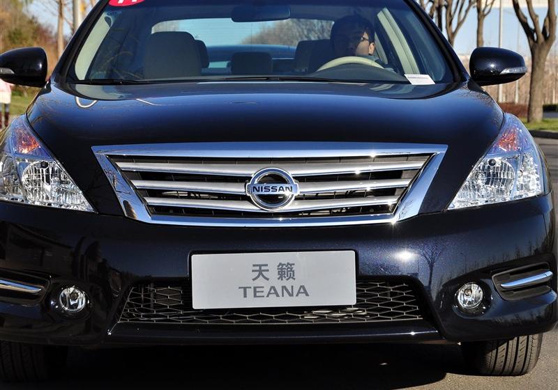东风日产 天籁 2011款 2.0L XL-NAVI 智尚版
