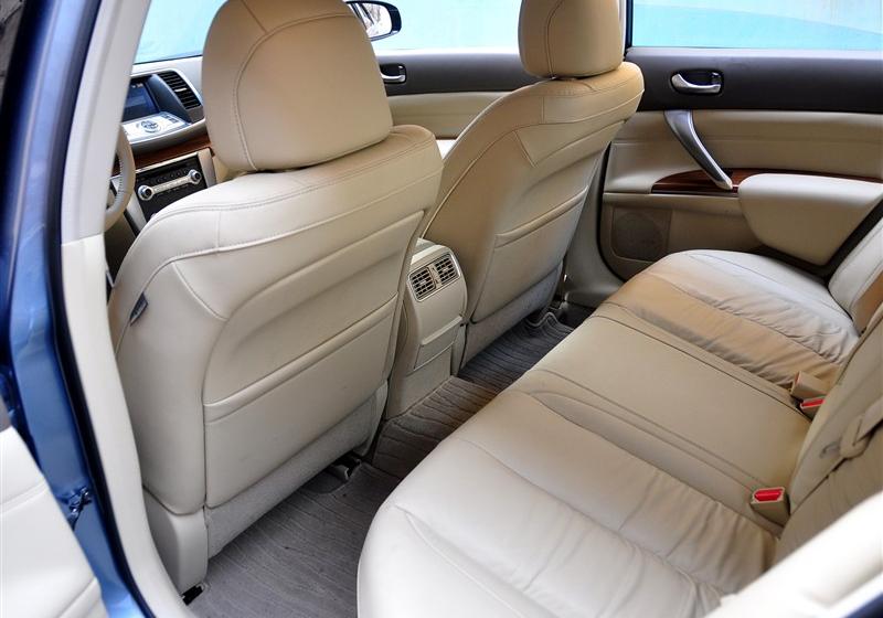 东风日产 天籁 2011款 2.5L XL-NAVI 智领版