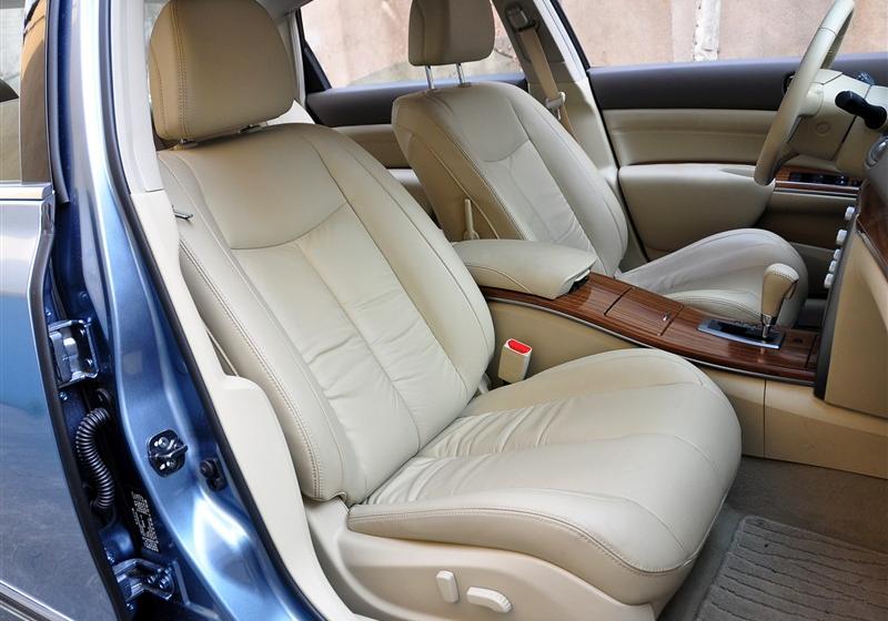 东风日产 天籁 2011款 2.5L XL-NAVI 智领版