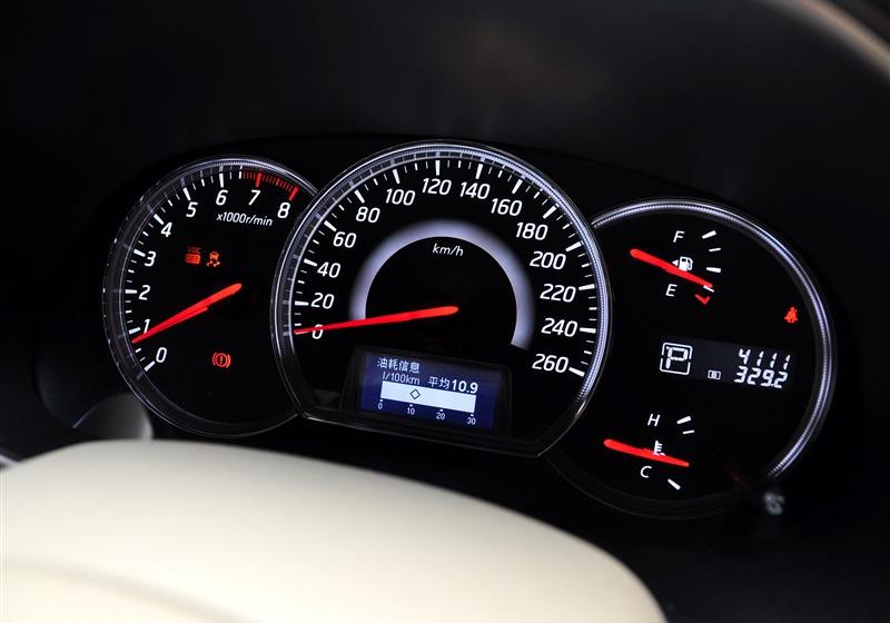 东风日产 天籁 2011款 2.5L XL-NAVI 智领版