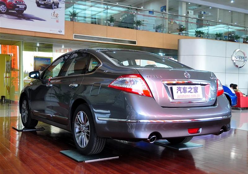 东风日产 天籁 2011款 公爵 2.5L XV VIP 尊尚版