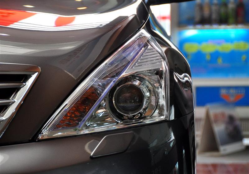 东风日产 天籁 2011款 公爵 2.5L XV VIP 尊尚版
