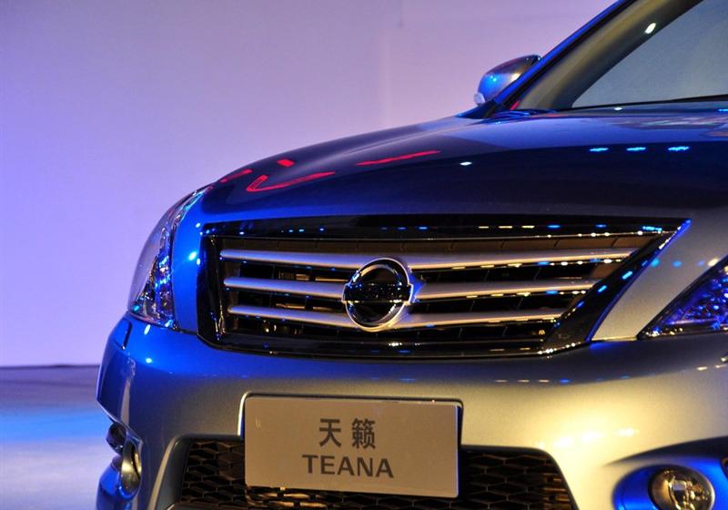 东风日产 天籁 2011款 公爵 2.5L XV VIP 尊尚版