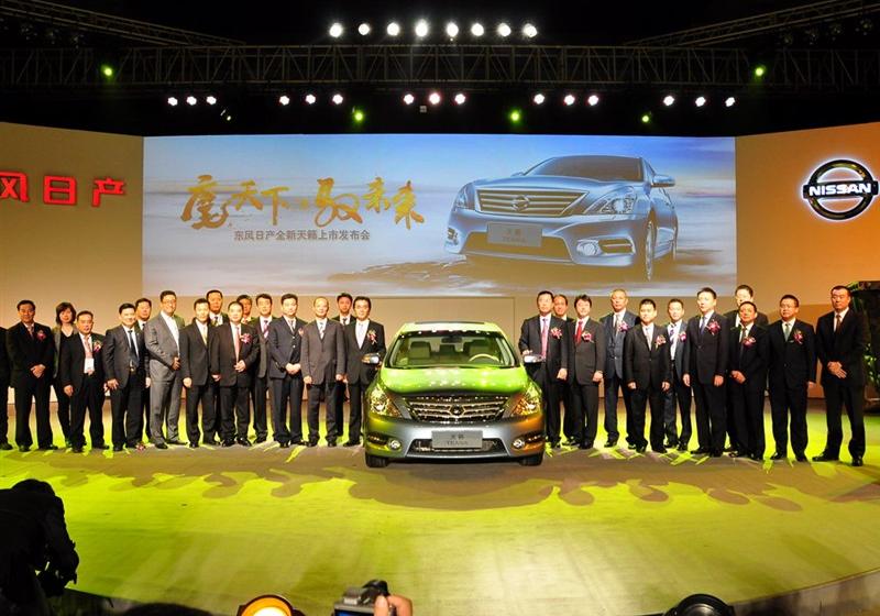 东风日产 天籁 2011款 公爵 2.5L XV VIP 尊尚版
