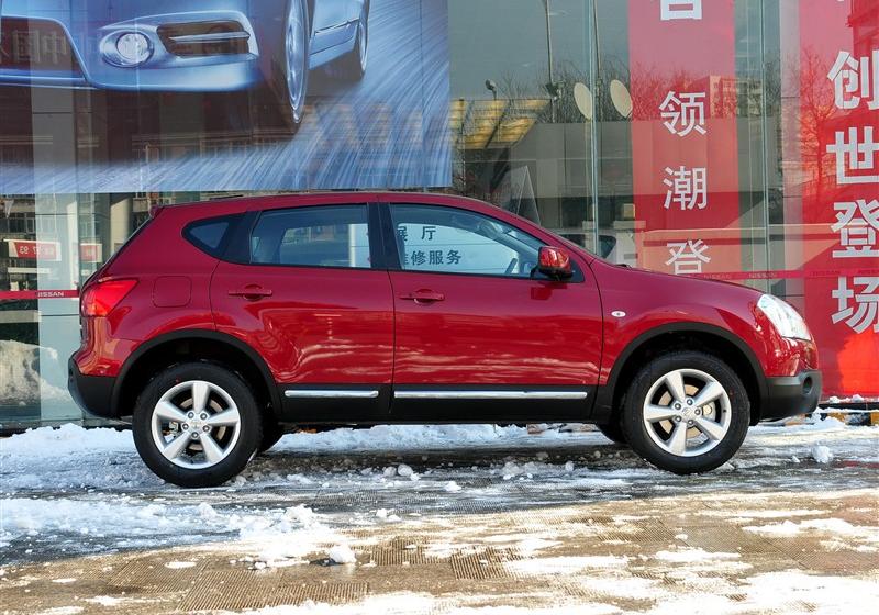 东风日产 逍客 2011款 2.0XV 雷 CVT 2WD