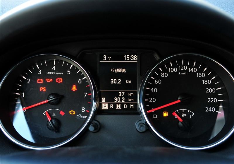 东风日产 逍客 2011款 2.0XV 雷 CVT 2WD