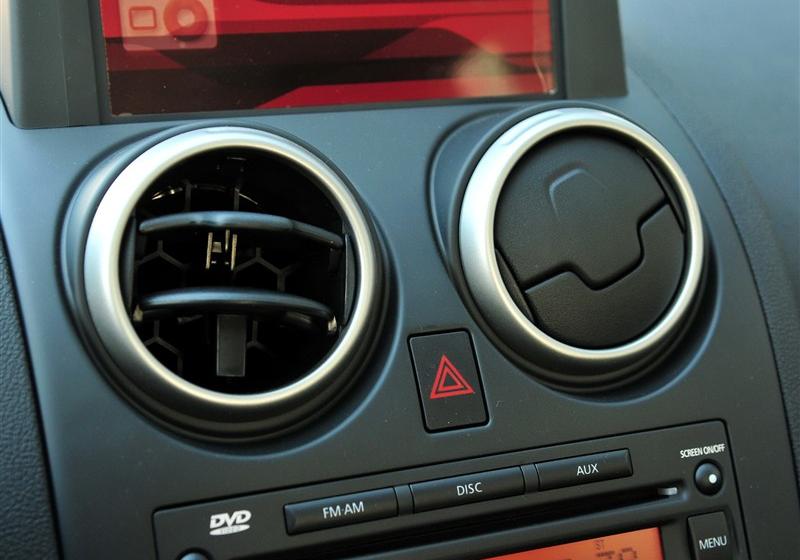 东风日产 逍客 2011款 2.0XV 雷 CVT 2WD