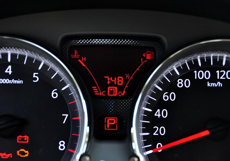 东风日产 阳光 2011款 1.5XV 尊贵版 CVT