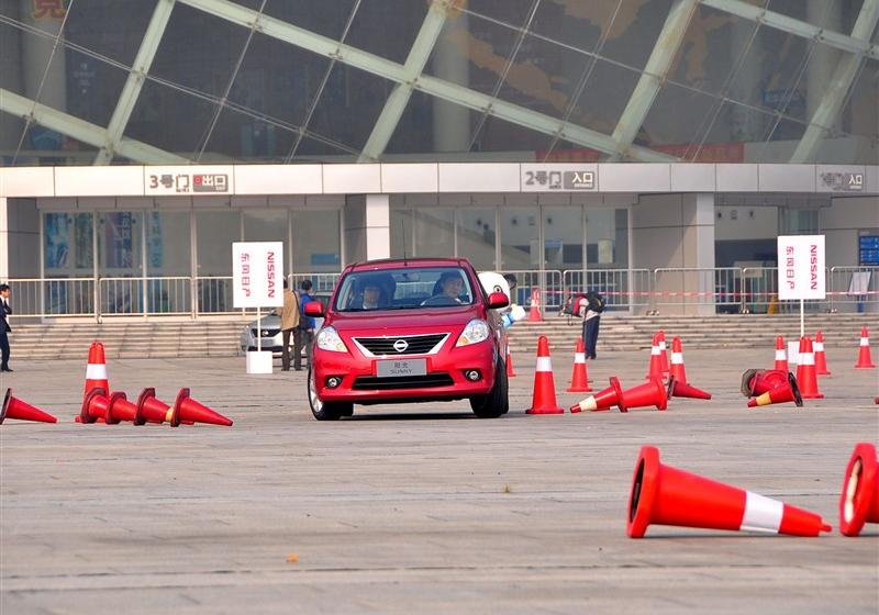 东风日产 阳光 2011款 1.5XV 尊贵版 CVT