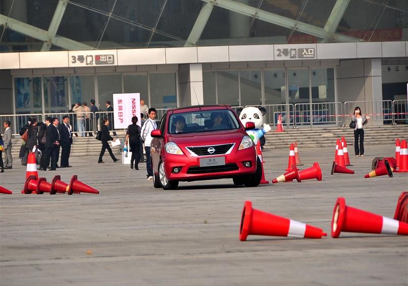 东风日产 阳光 2011款 1.5XV 尊贵版 CVT