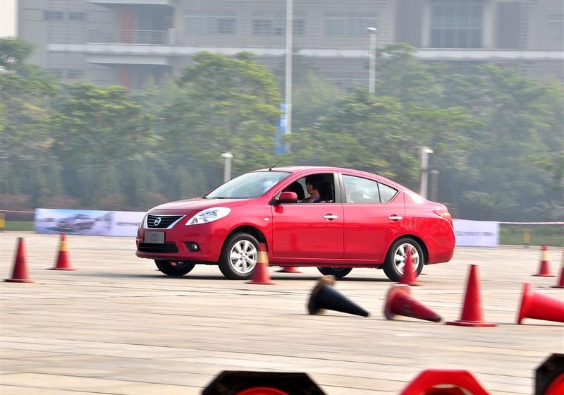 东风日产 阳光 2011款 1.5XV 尊贵版 CVT