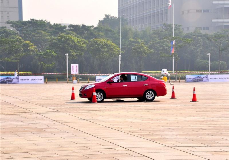东风日产 阳光 2011款 1.5XV 尊贵版 CVT