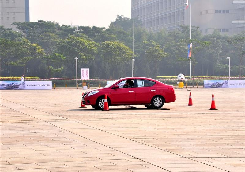 东风日产 阳光 2011款 1.5XV 尊贵版 CVT