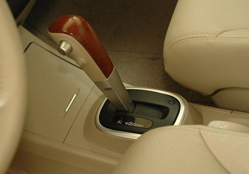 东风日产 颐达 2008款 1.6 自动尊贵型