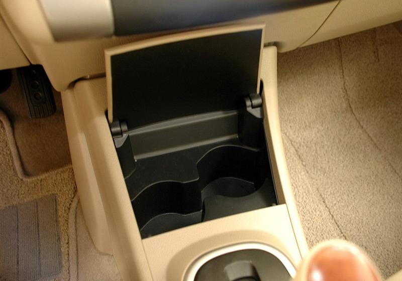 东风日产 颐达 2008款 1.6 自动尊贵型