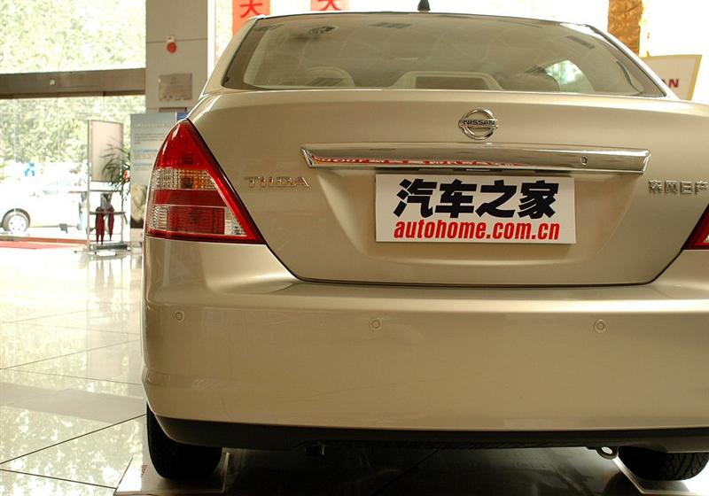 东风日产 颐达 2008款 1.6 自动尊贵型
