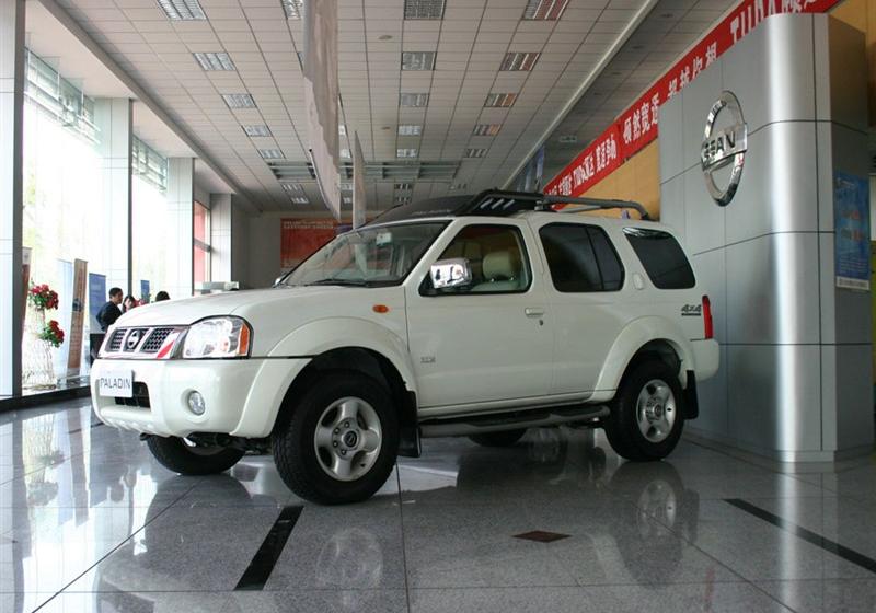 郑州日产 帕拉丁 2006款 2.4 四驱标准型