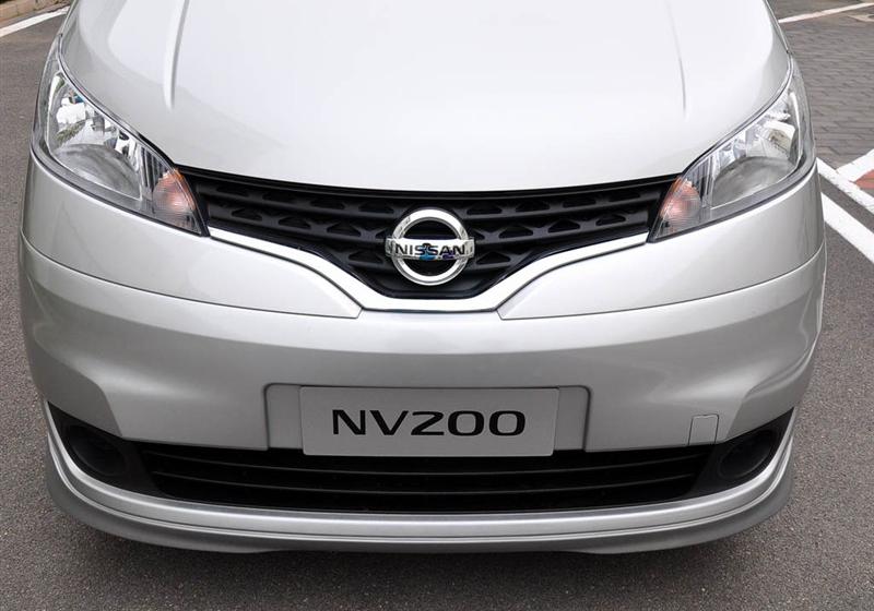 郑州日产 日产NV200 2010款 1.6 豪华型