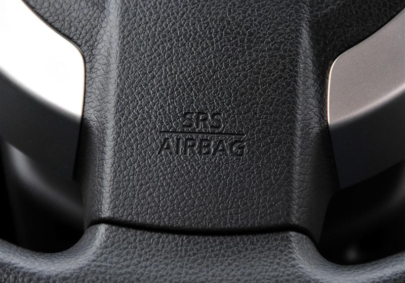 郑州日产 日产NV200 2011款 1.6 尊贵型 223座