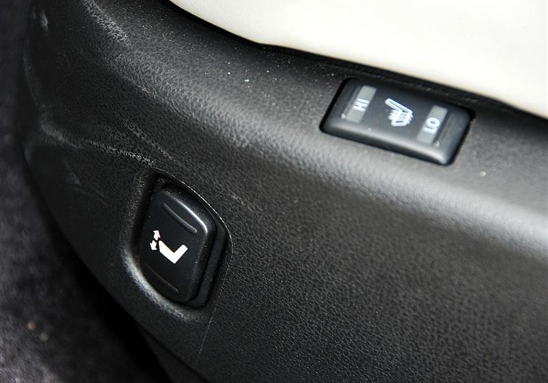 日产(进口) 日产GT-R 2012款 3.8T Premium Edition