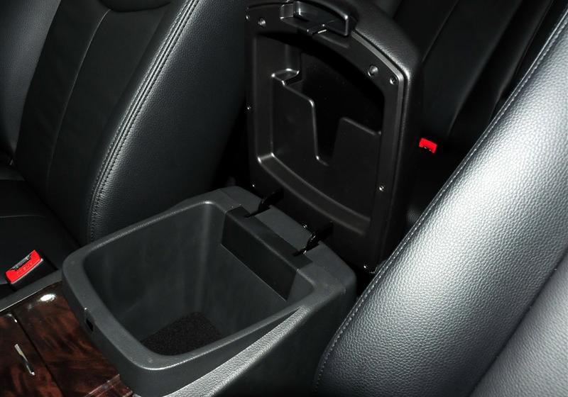 上海汽车 荣威W5 2011款 1.8T 4WD 豪域版