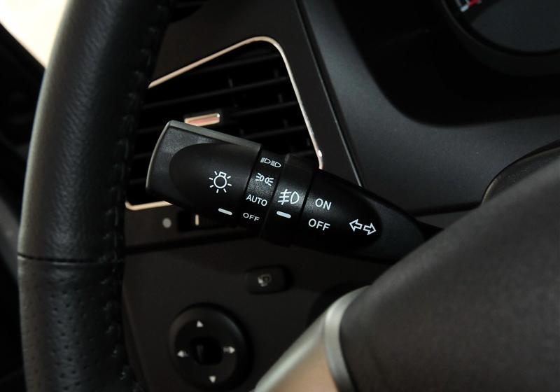 上海汽车 荣威W5 2011款 1.8T 4WD 豪域版