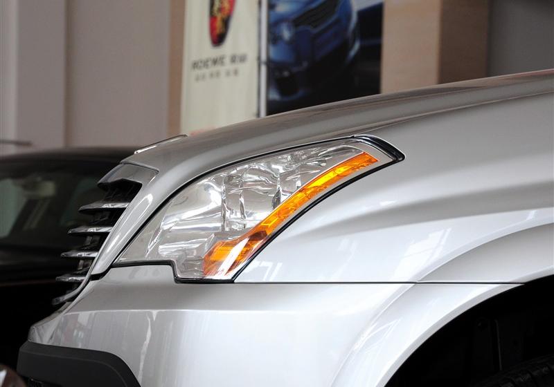 上海汽车 荣威W5 2011款 1.8T 4WD 豪域版