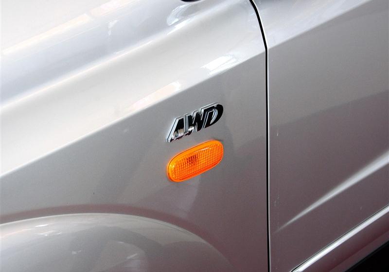 上海汽车 荣威W5 2011款 1.8T 4WD 豪域版