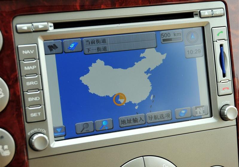 上海汽车 荣威W5 2011款 3.2L 4WD 尊域版