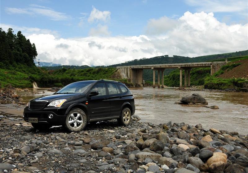 上海汽车 荣威W5 2011款 3.2L 4WD 尊域版