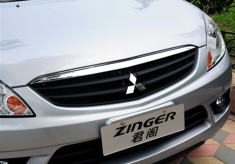 东南汽车 君阁 2011款 2.0 手动挡经典型