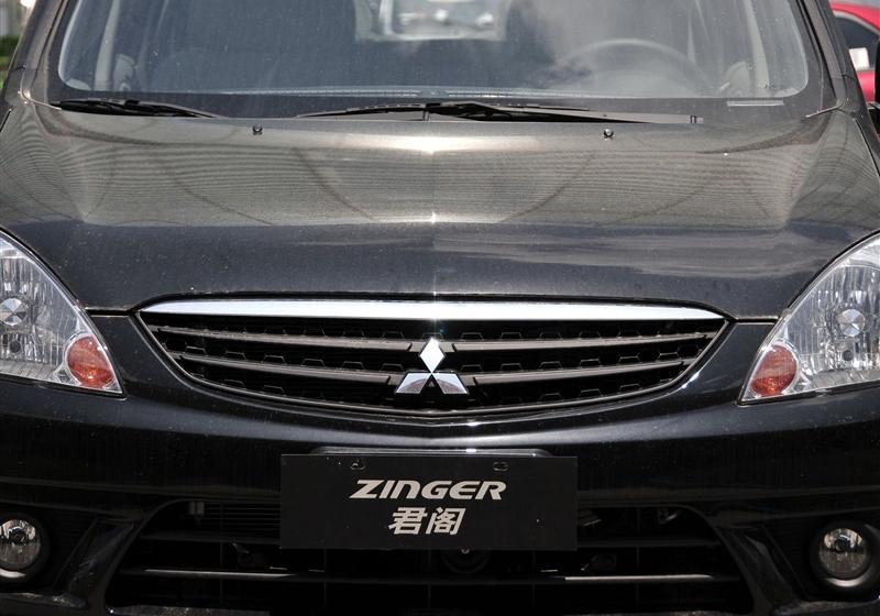 东南汽车 君阁 2011款 2.0 手动挡豪华型